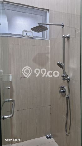 Ready to Use! Luxury House LT 160m2 Desain Modern di BSD Ready to Use! Luxury House LT 160m2 Desain Modern di BSD
