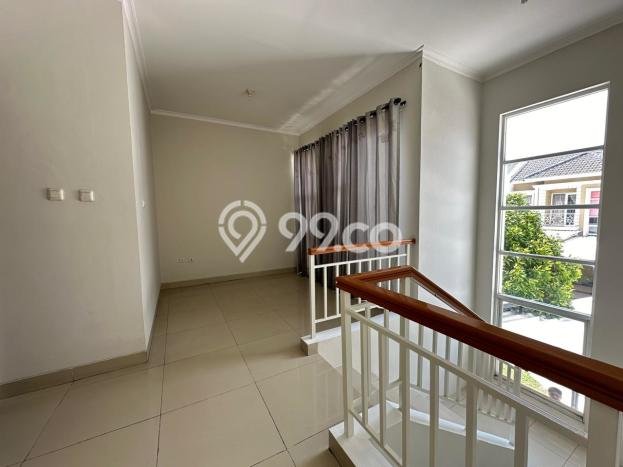 Rumah Elit Modern Tanpa Renovasi di Gading Serpong Tangerang Rumah Elit Modern Tanpa Renovasi di Gading Serpong Tangerang