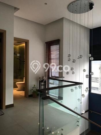Dijual Rumah Premium dengan Fasilitas Sekitar Lengkap di Kebayoran Lama, Jakarta Selatan Dijual Rumah Premium dengan Fasilitas Sekitar Lengkap di Kebayoran Lama, Jakarta Selatan