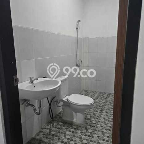 Rumah Modern Minimalis 5 KT Siap Huni di BSD Rumah Modern Minimalis 5 KT Siap Huni di BSD