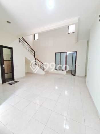 Dijual Rumah Luas Megah Dengan View Cantik di Gading Serpong, Tangerang Dijual Rumah Luas Megah Dengan View Cantik di Gading Serpong, Tangerang