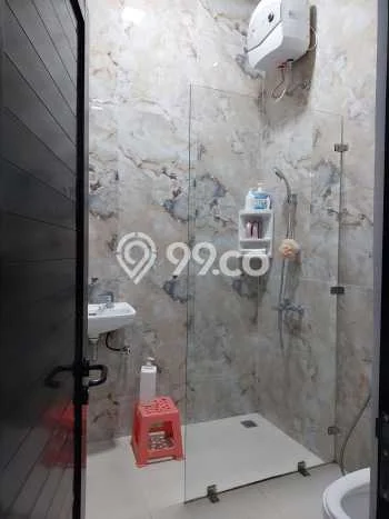 Ready to Use! Premium House LT 200m2 Desain Modern di Gading Serpong Ready to Use! Premium House LT 200m2 Desain Modern di Gading Serpong