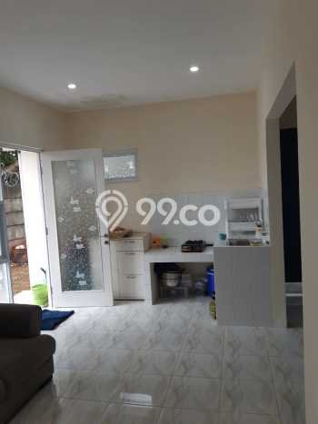 For Sale Hunian Rumah Terawat 3 KT di BSD City, Tangerang For Sale Hunian Rumah Terawat 3 KT di BSD City, Tangerang