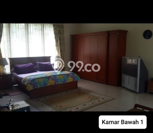 Rumah Elit LB 500m2 Siap Huni Desain Elegan di Bintaro, Tangerang Selatan Rumah Elit LB 500m2 Siap Huni Desain Elegan di Bintaro, Tangerang Selatan