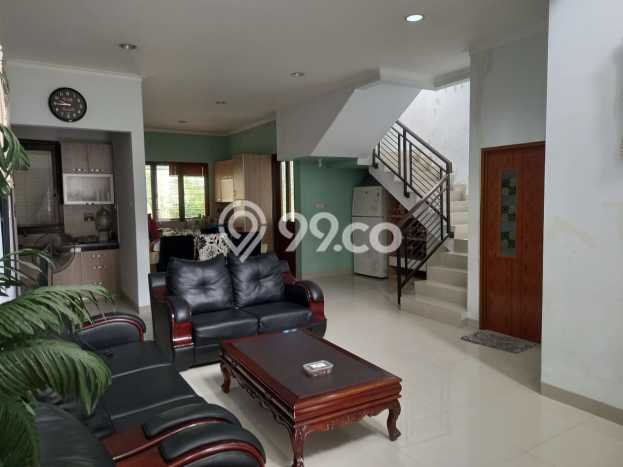 Rumah Elit Modern Tanpa Renovasi di BSD Tangerang Rumah Elit Modern Tanpa Renovasi di BSD Tangerang