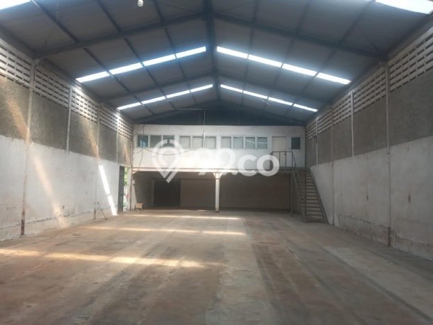 Dijual Pabrik di Pamulang Tangerang Selatan LT 2516m2 / LB 950m2 Dijual Pabrik di Pamulang Tangerang Selatan LT 2516m2 / LB 950m2