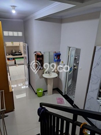 Rumah Minimalis 4 KT di BSD Nusaloka Tangerang Semi Furnished Rumah Minimalis 4 KT di BSD Nusaloka Tangerang Semi Furnished