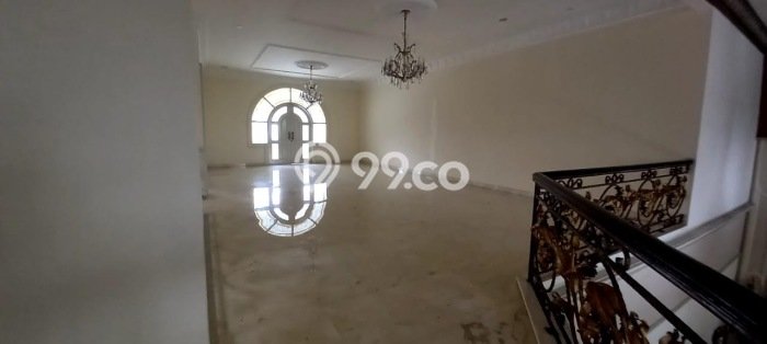 Rumah Mewah LB 887m2 Siap Huni Desain Elegan di Kemang, Jakarta Selatan Rumah Mewah LB 887m2 Siap Huni Desain Elegan di Kemang, Jakarta Selatan