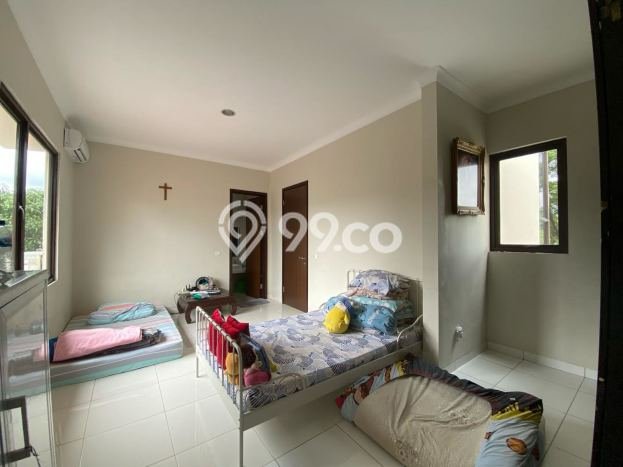 Ready to Use! Premium House LT 225m2 Desain Modern di BSD City Ready to Use! Premium House LT 225m2 Desain Modern di BSD City