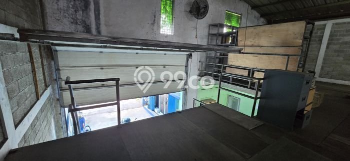 Pabrik untuk Disewa di Pusat Tangerang Luas Bangunan 225m2 Pabrik untuk Disewa di Pusat Tangerang Luas Bangunan 225m2