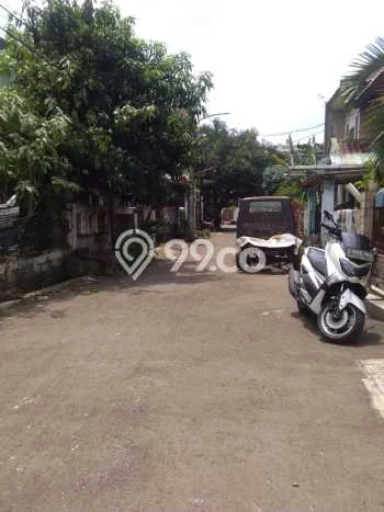 Jual Rumah Bagus Siap Huni LB 110m2 di Ciputat, Tangerang Selatan Jual Rumah Bagus Siap Huni LB 110m2 di Ciputat, Tangerang Selatan