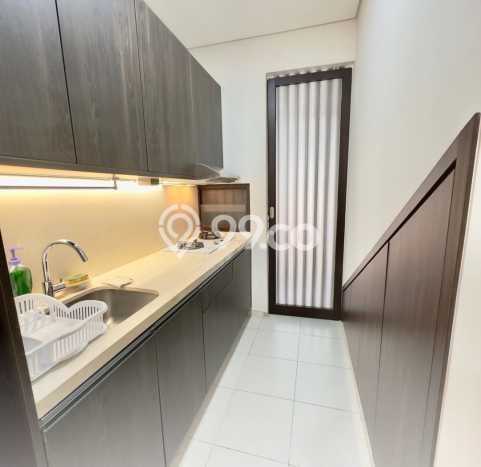 Jual Rumah Luas Megah Dengan View Eksklusif di Bintaro, Tangerang Selatan Jual Rumah Luas Megah Dengan View Eksklusif di Bintaro, Tangerang Selatan