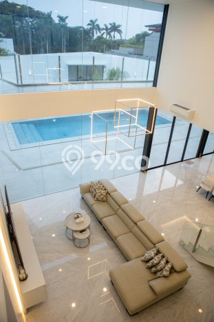 Rumah Elit Modern Tanpa Renovasi di BSD City Tangerang Rumah Elit Modern Tanpa Renovasi di BSD City Tangerang