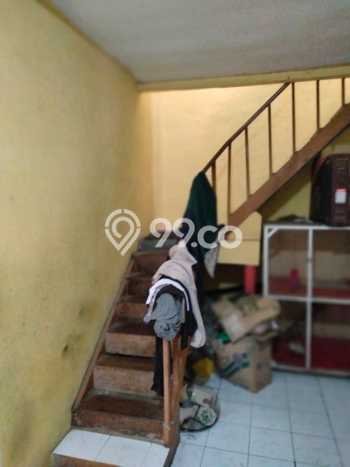 Hunian Nyaman Asri 4 KT Siap Huni di BSD Tangerang Hunian Nyaman Asri 4 KT Siap Huni di BSD Tangerang