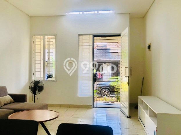Dijual Rumah Eksklusif 2 KT di BSD City, Tangerang Dijual Rumah Eksklusif 2 KT di BSD City, Tangerang