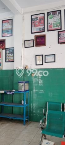 Unit Komersial Dijual di Cilodong Depok Luas Tanah 703m2, Luas Bangunan 726m2 Unit Komersial Dijual di Cilodong Depok Luas Tanah 703m2, Luas Bangunan 726m2