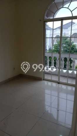 Rumah Elit LB 144m2 Siap Huni Desain Elegan di Green Lake City, Jakarta Barat Rumah Elit LB 144m2 Siap Huni Desain Elegan di Green Lake City, Jakarta Barat