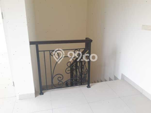 BEST PRICE! Rumah Premium area Green Lake City, LT 160m² LB 128m² BEST PRICE! Rumah Premium area Green Lake City, LT 160m² LB 128m²