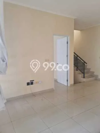 Disewakan! Rumah 3 Kamar Tidur &
3 Kamar Mandi di Green Lake City, Jakarta Barat Disewakan! Rumah 3 Kamar Tidur &
3 Kamar Mandi di Green Lake City, Jakarta Barat