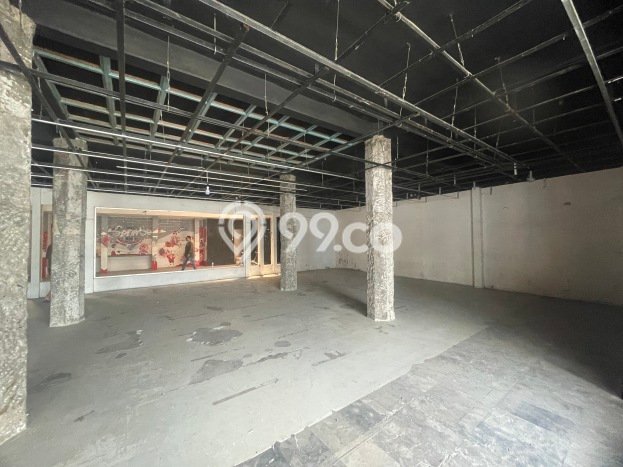 Ruko For Rent Kawasan Depok, Luas 450m², Area Strategis, Lokasi Mudah Ruko For Rent Kawasan Depok, Luas 450m², Area Strategis, Lokasi Mudah