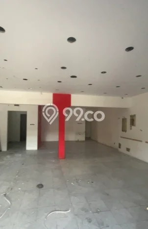 LOKASI PREMIUM! Ruko di Kaliurang, Luas 105m², Area Komersial LOKASI PREMIUM! Ruko di Kaliurang, Luas 105m², Area Komersial