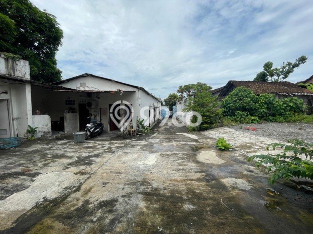 Gudang Dijual di Kasihan Bantul dengan Luas Bangunan 660m2 Gudang Dijual di Kasihan Bantul dengan Luas Bangunan 660m2