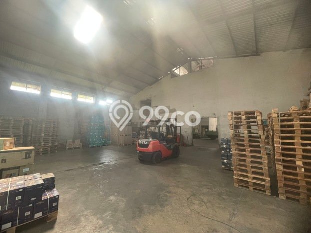 Gudang Premium Kawasan Kasihan, Luas 1000m², Pusat Niaga Gudang Premium Kawasan Kasihan, Luas 1000m², Pusat Niaga