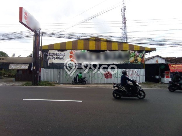 Unit Komersial Paling Strategis di Ngaglik Sleman dengan LB 225m2 Unit Komersial Paling Strategis di Ngaglik Sleman dengan LB 225m2