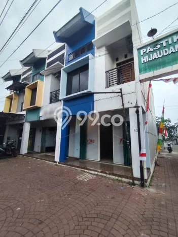 SEWA TERBAIK! Ruko Kawasan Depok, Luas 97m², Area Ramai, Ready Untuk Digunakan SEWA TERBAIK! Ruko Kawasan Depok, Luas 97m², Area Ramai, Ready Untuk Digunakan