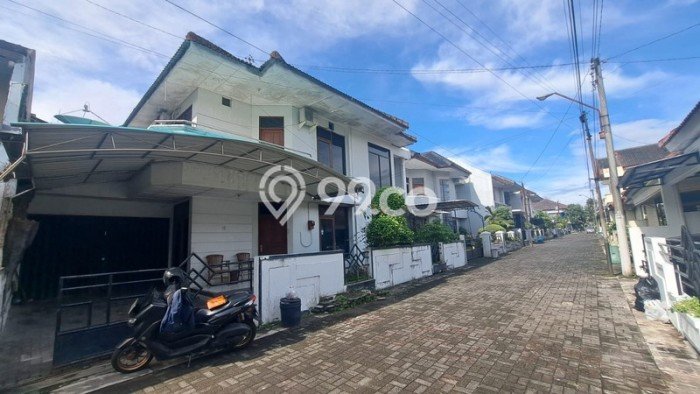 Siap Huni Rumah Mewah 5 Kamar di Ngaglik Dekat ke Mana Pun Siap Huni Rumah Mewah 5 Kamar di Ngaglik Dekat ke Mana Pun