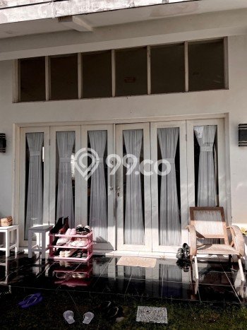 Siap Huni Rumah Mewah 6 Kamar di Kraton Dekat ke Mana Saja Siap Huni Rumah Mewah 6 Kamar di Kraton Dekat ke Mana Saja