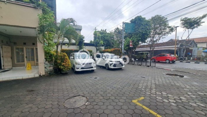 Jual Hotel Kawasan Wirobrajan, Luas 1200m2m², Kawasan Potensial, Mainroad Jual Hotel Kawasan Wirobrajan, Luas 1200m2m², Kawasan Potensial, Mainroad
