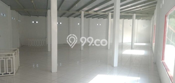 Disewakan Ruko di Bantul Bantul LT 300m2, LB 500m2 Disewakan Ruko di Bantul Bantul LT 300m2, LB 500m2