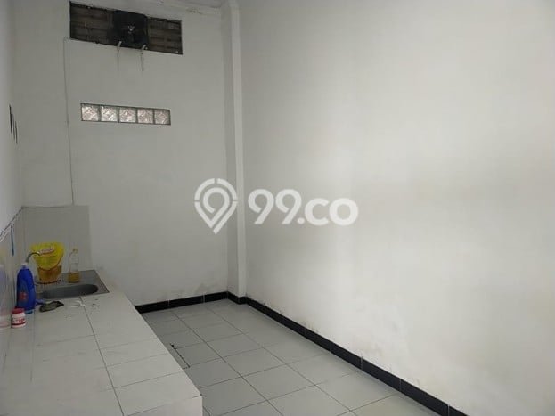 Unit Kantor disewakan di Sleman Sleman dengan LT 250m2 / LB 300m2 Unit Kantor disewakan di Sleman Sleman dengan LT 250m2 / LB 300m2