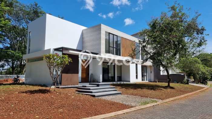 Ready to Use! Luxury House LT 345m2 Desain Modern di BSD Vermont Ready to Use! Luxury House LT 345m2 Desain Modern di BSD Vermont
