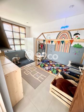 Hunian Mewah LB 260m2 Siap Huni Desain Elegan di Bintaro, Jakarta Selatan Hunian Mewah LB 260m2 Siap Huni Desain Elegan di Bintaro, Jakarta Selatan