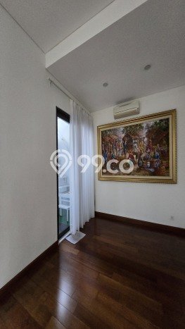 Rumah Elit Modern Siap Huni di BSD City Tangerang Rumah Elit Modern Siap Huni di BSD City Tangerang