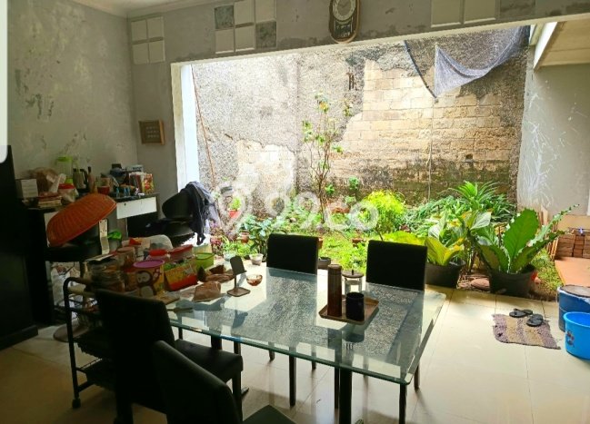 Hunian Mewah LB 300m2 Siap Pakai Desain Elegan di BSD Nusaloka, Tangerang Hunian Mewah LB 300m2 Siap Pakai Desain Elegan di BSD Nusaloka, Tangerang