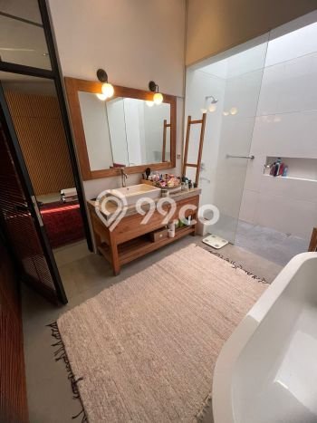 Hunian Mewah LB 260m2 Siap Huni Desain Elegan di Bintaro, Jakarta Selatan Hunian Mewah LB 260m2 Siap Huni Desain Elegan di Bintaro, Jakarta Selatan