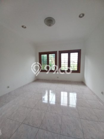 Ready to Use! Premium House LT 630m2 Desain Elegan di Pondok Indah Ready to Use! Premium House LT 630m2 Desain Elegan di Pondok Indah
