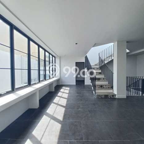 For Sale! Luxury House LT 300m2 Desain Elegan di Bintaro For Sale! Luxury House LT 300m2 Desain Elegan di Bintaro