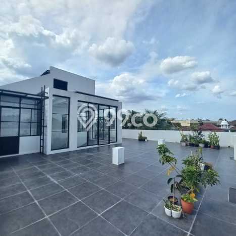 For Sale! Luxury House LT 300m2 Desain Elegan di Bintaro For Sale! Luxury House LT 300m2 Desain Elegan di Bintaro