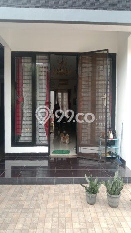 Rumah Elit Modern Tanpa Renovasi di BSD Puspita Loka Tangerang Rumah Elit Modern Tanpa Renovasi di BSD Puspita Loka Tangerang