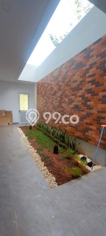 Ready to Use! Luxury House LT 227m2 Desain Modern di BSD The Icon Ready to Use! Luxury House LT 227m2 Desain Modern di BSD The Icon