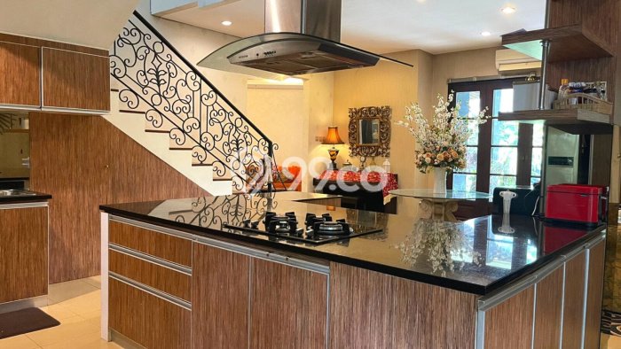 Rumah Elit LB 525m2 Siap Pakai Desain Elegan di BSD Giri Loka, Tangerang Rumah Elit LB 525m2 Siap Pakai Desain Elegan di BSD Giri Loka, Tangerang