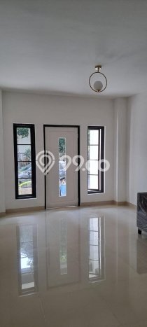 Ready to Use! Luxury House LT 240m2 Desain Modern di BSD Puspita Loka Ready to Use! Luxury House LT 240m2 Desain Modern di BSD Puspita Loka