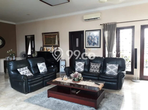 Siap Huni Rumah Mewah 5 Kamar di Pasar Minggu Dekat ke Mana Pun Siap Huni Rumah Mewah 5 Kamar di Pasar Minggu Dekat ke Mana Pun