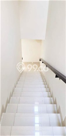 Rumah Mewah LB 228m2 Siap Pakai Desain Elegan di BSD Eminent, Tangerang Rumah Mewah LB 228m2 Siap Pakai Desain Elegan di BSD Eminent, Tangerang