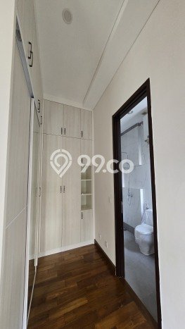 Rumah Elit Modern Siap Huni di BSD City Tangerang Rumah Elit Modern Siap Huni di BSD City Tangerang