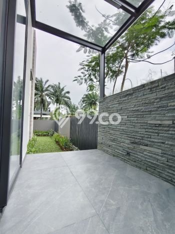 Ready to Use! Premium House LT 307m2 Desain Elegan di BSD Delatinos Ready to Use! Premium House LT 307m2 Desain Elegan di BSD Delatinos